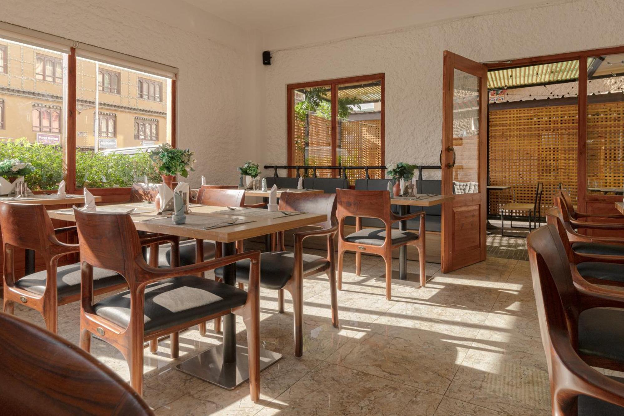 Hotel Dralha Θίμφου Εξωτερικό φωτογραφία